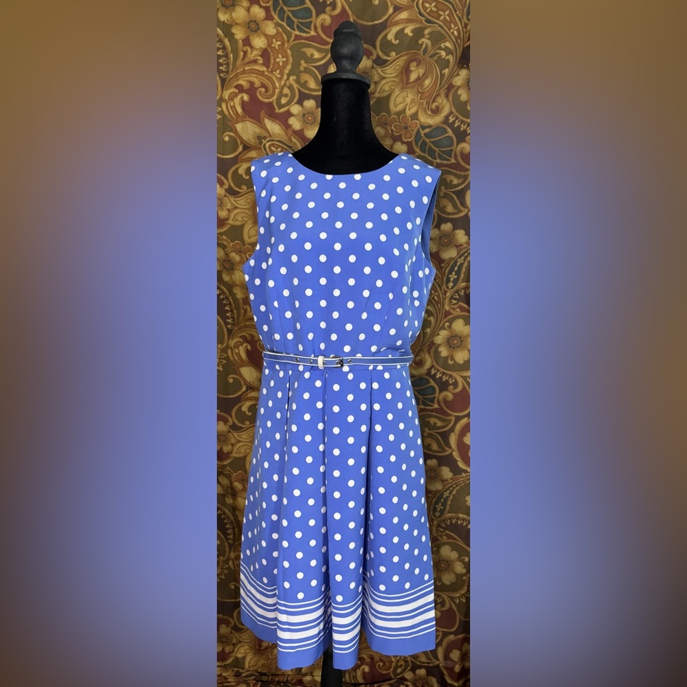 Liz Claiborne Blue and White Polka Dot Midi Dress